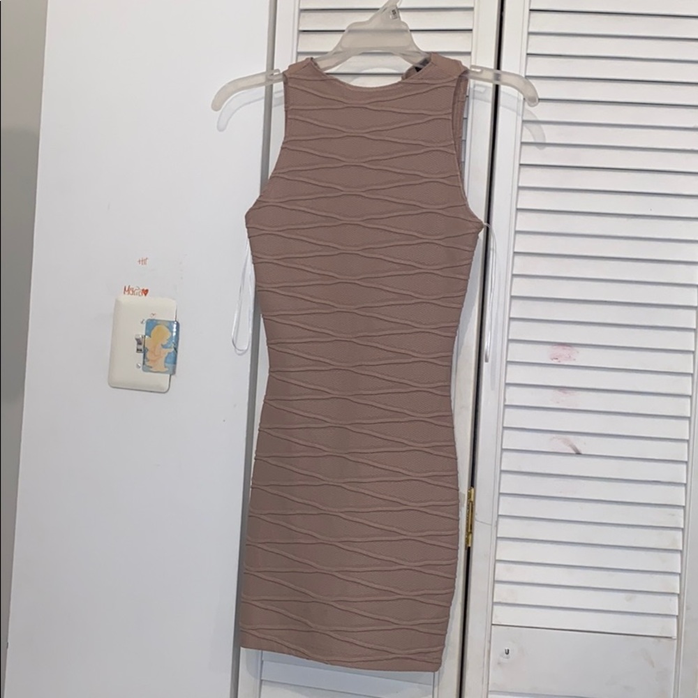 Short dress